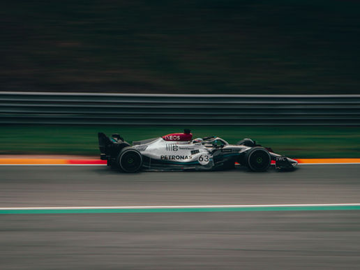 THE RISE OF FORMULA 1: WHY IT'S DOMINATING THE SPORTS WORLD IN RECORD TIME