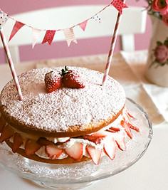 Strawberry Cake