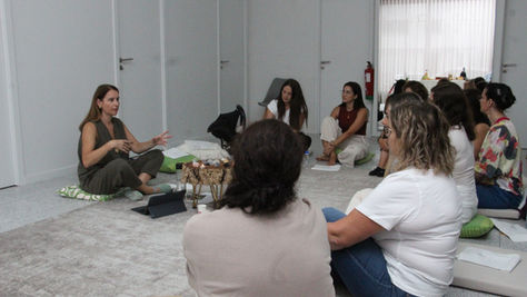 O poder dos Círculos de Mulheres: memória ancestral, presença e regresso a casa