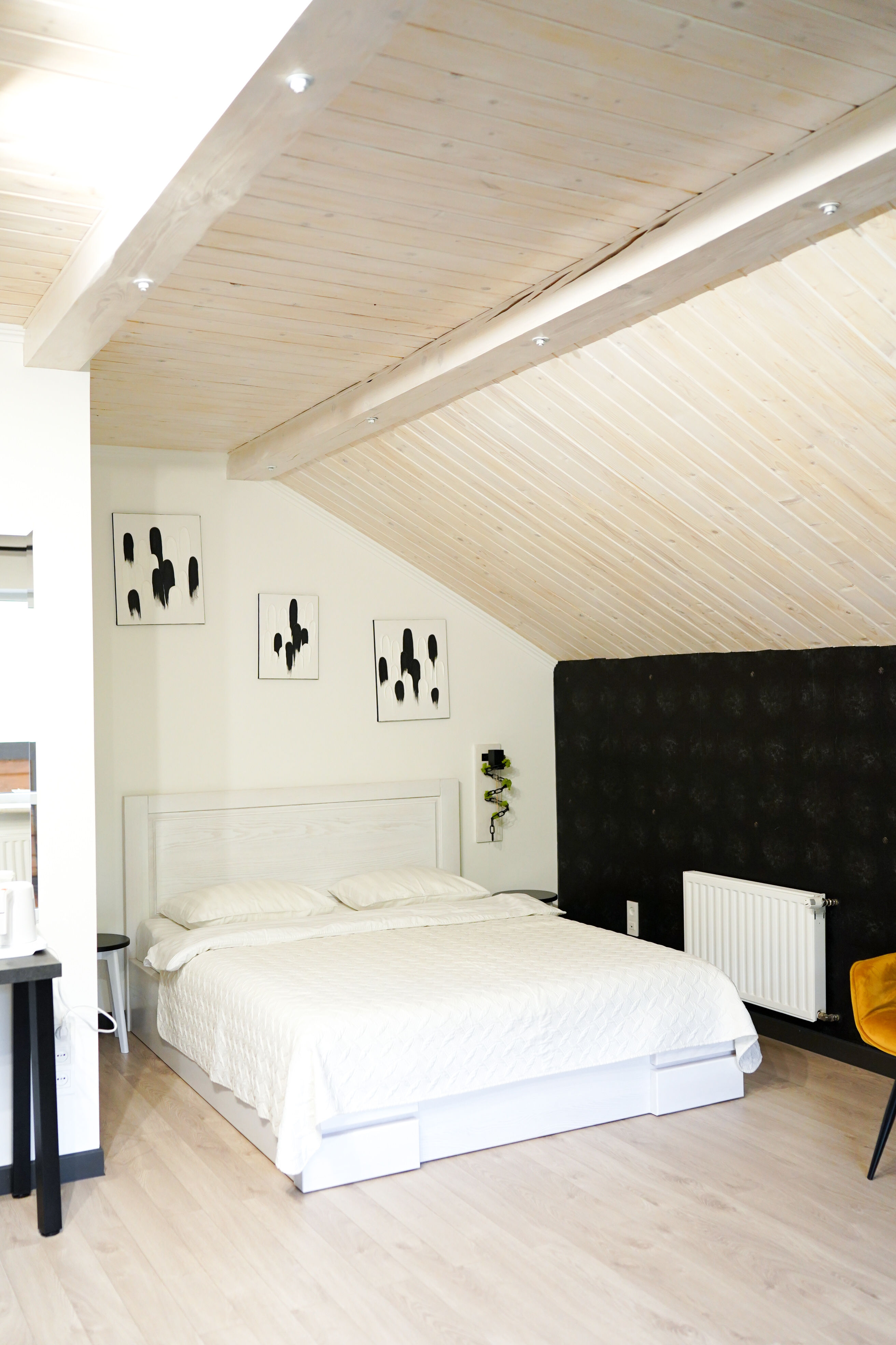 НОМЕР 404 | ДВОМІСНИЙ ІЗ ВЛАСНИМ БАЛКОНОМ