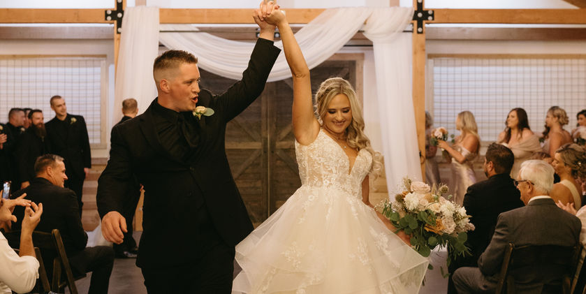 Liljebeck-Farms-Wedding-Venue-Boho-Ceremony