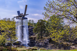 Hønefossen