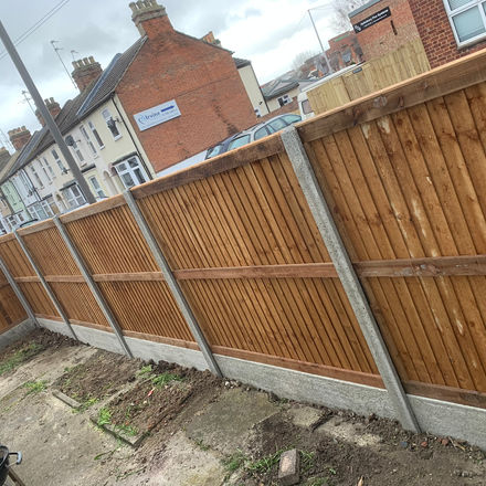Replacement Closeboard Fencing & Posts - Aylesbury