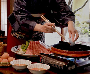 お客様ごとに仕立てる肉のひろ重のおもてなし