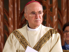 Ultra-Conservative Archbishop Carlo Maria Vigano Excommunicated by Vatican for Branding Pope Francis 'Servant of Satan'