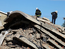 Hope fades for 44 trapped in collapsed South Africa building
