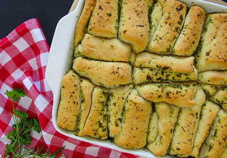 Faltenbrot mit Kräuterbutter
