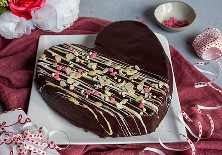Saftiger Schokokuchen in Herzform