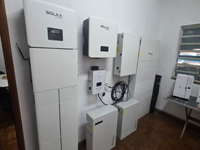 Sistema Híbrido com Baterias – Mais Economia e Independência