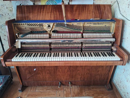 Pitch raise a La 440 hz piano Weinbach 100U 1968