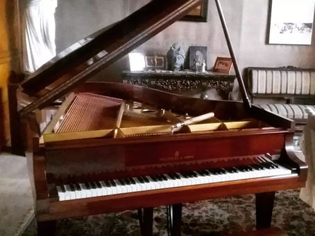 Afinación en La 44o hz piano Steinway & Sons