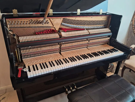 Pitch raise a La 440 hz piano Strauss & Sons de 2007