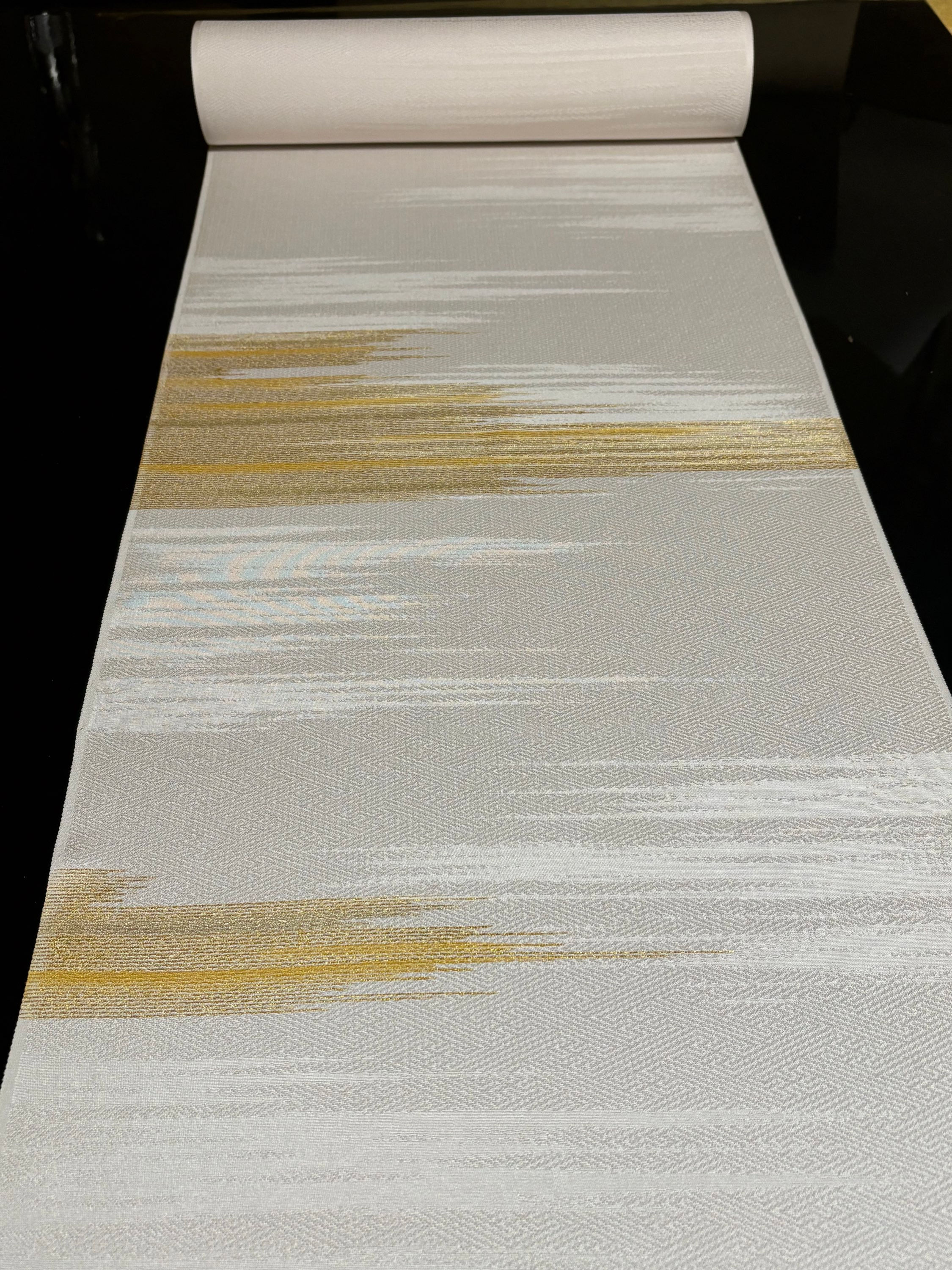 Homongi gold and silver haze