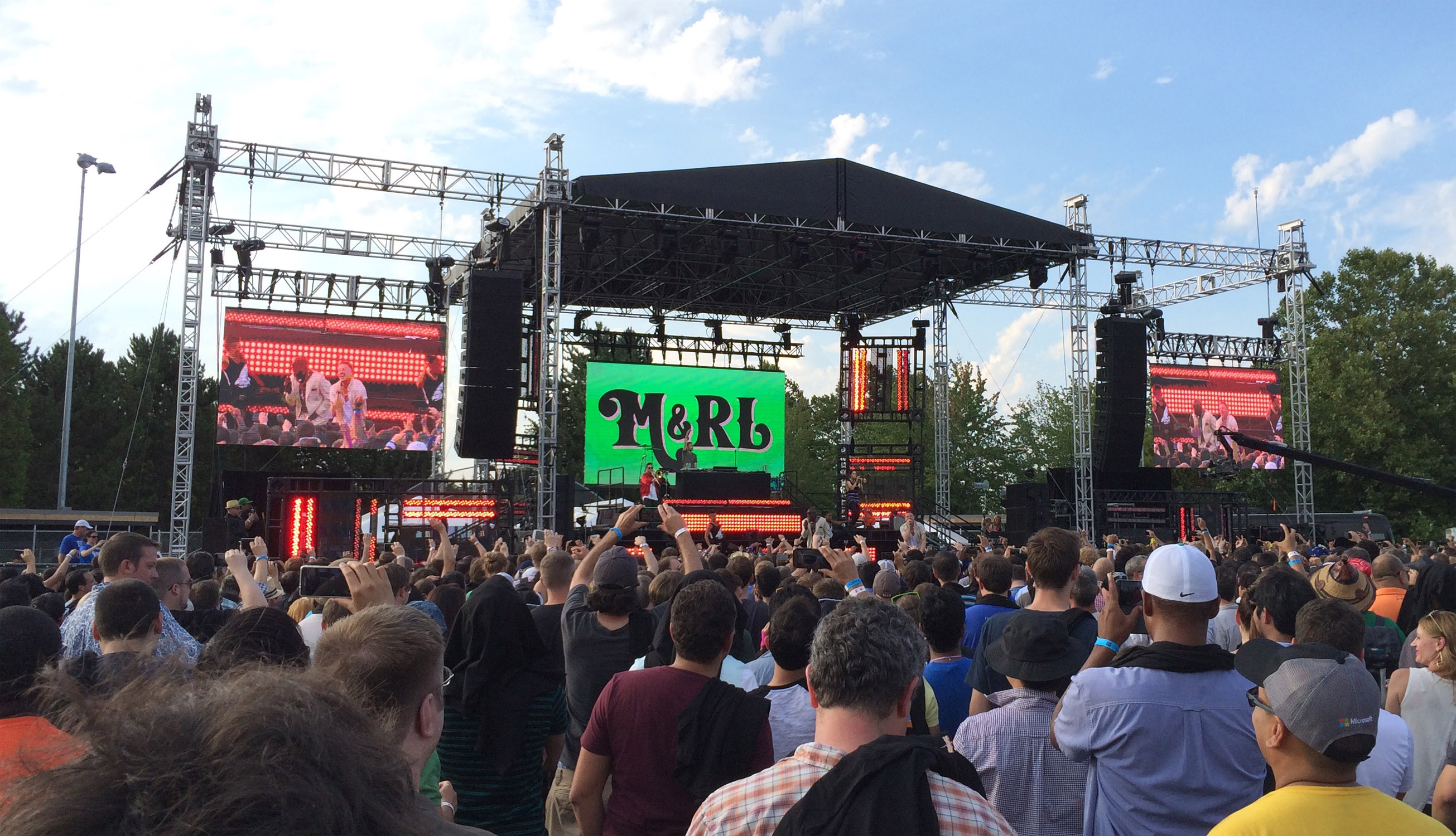 Macklemore and Ryan Lewis video wall