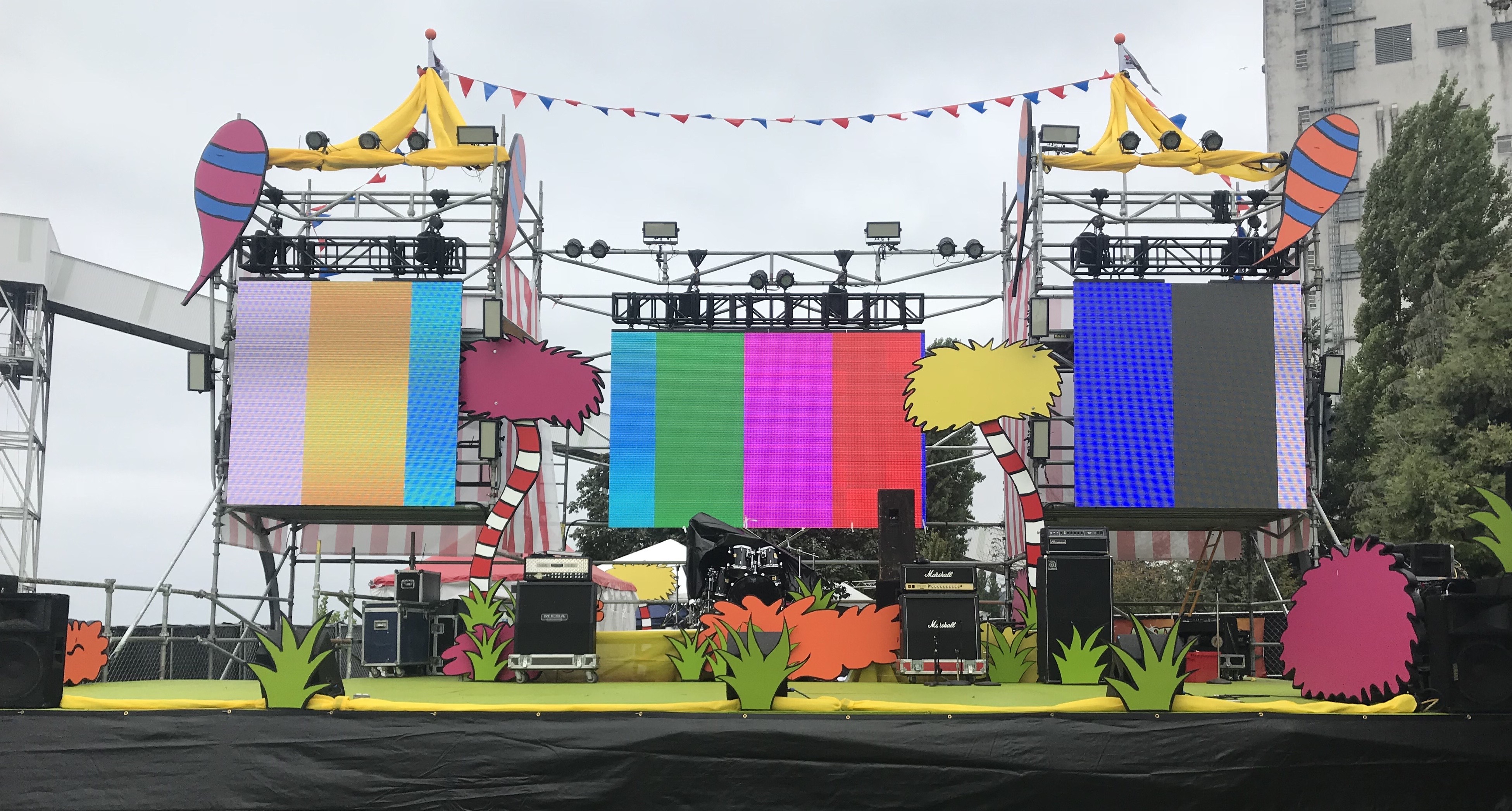 IP65 rated 3.9mm LED video wall