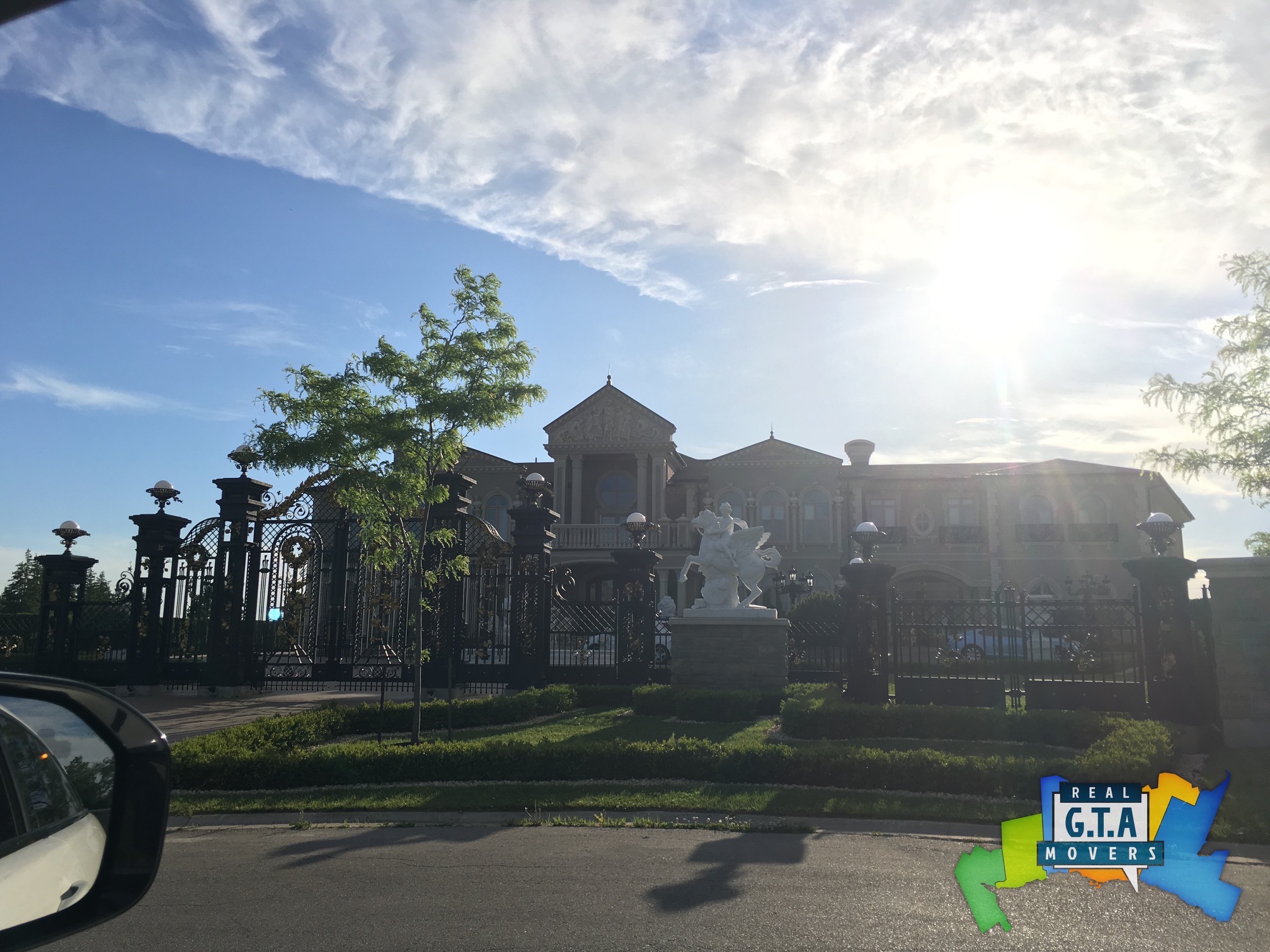 Real GTA Movers Toronto Ontario GTA-MOVERS.COM