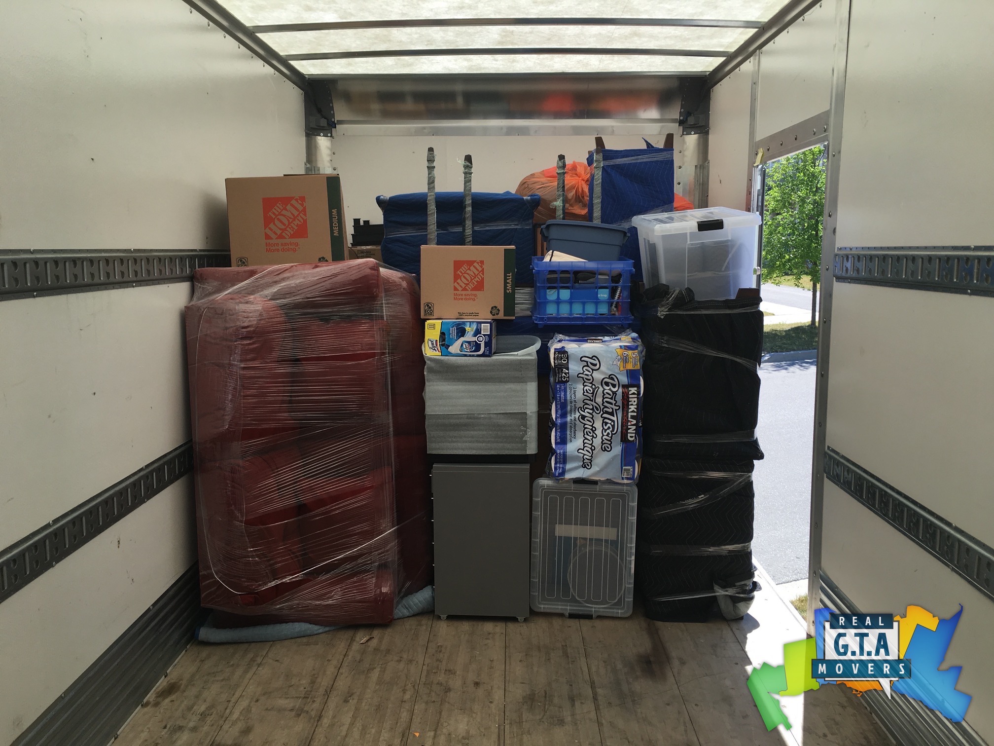 real gta movers GTA-MOVERS.COM _4113.jpg
