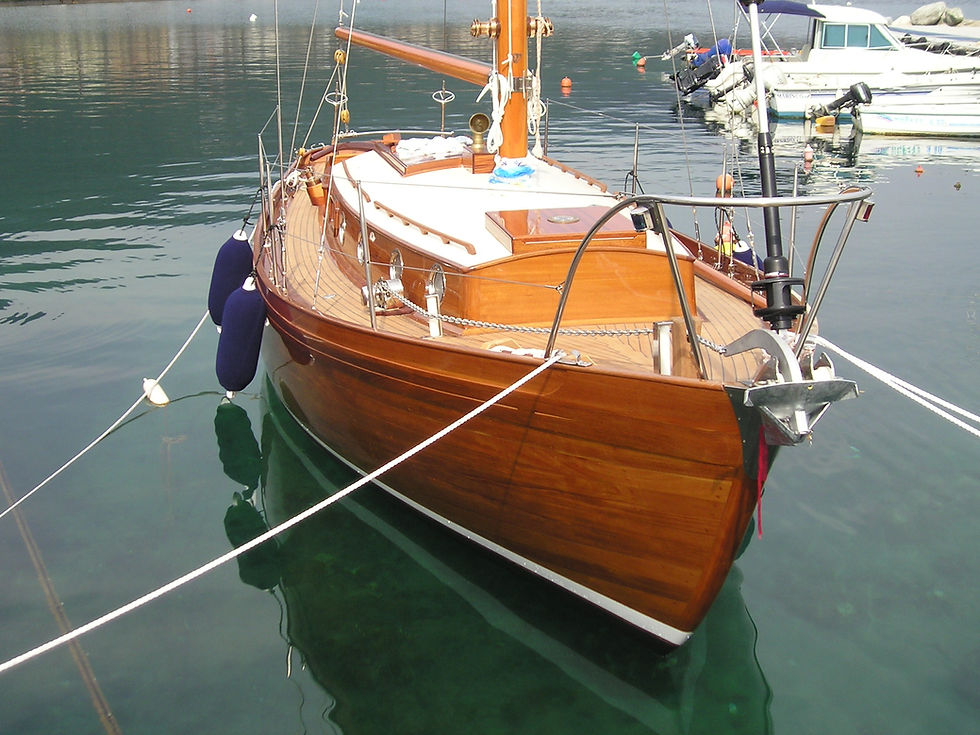 Sailing boat Wanderer class 9 m