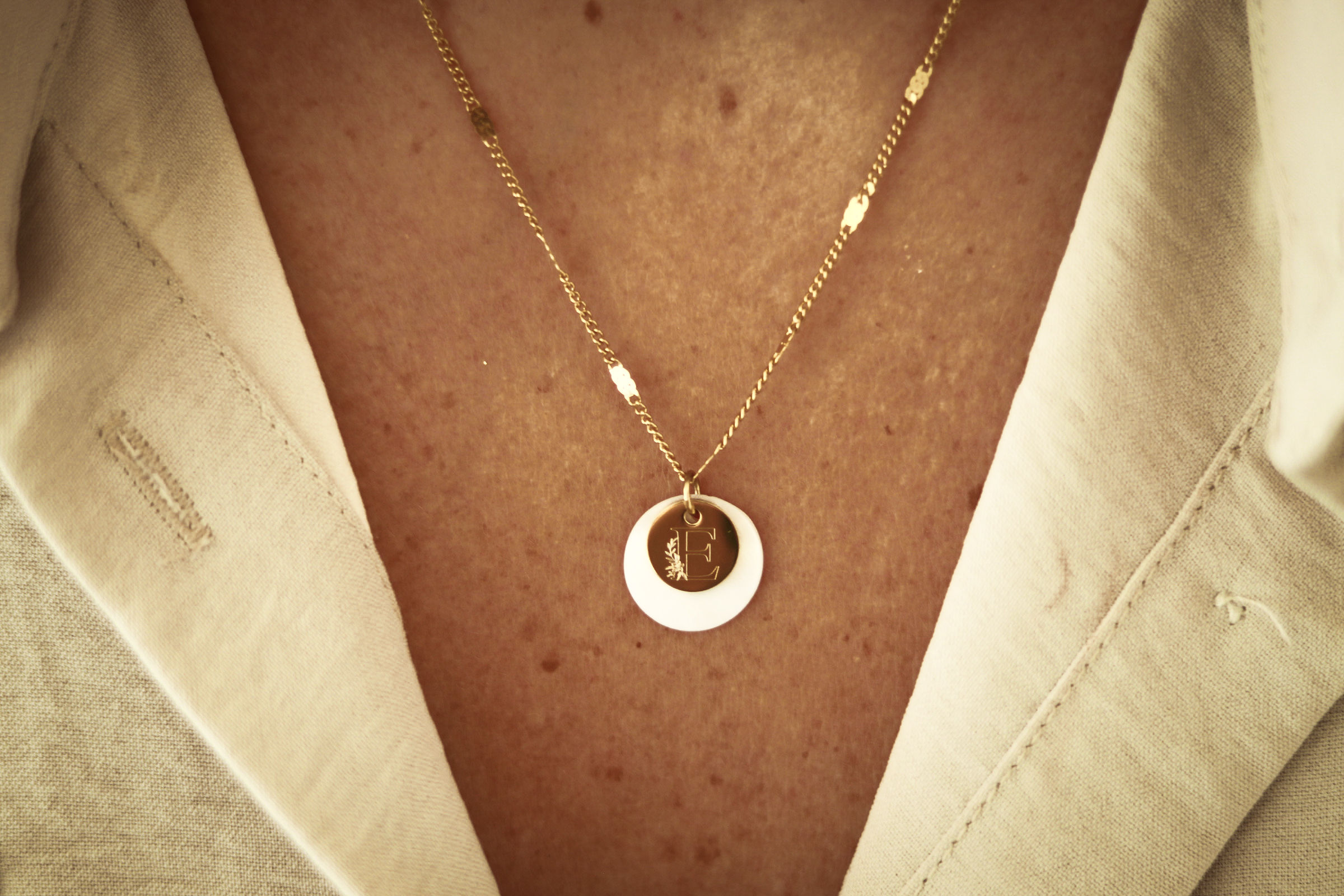 Collier initiale FLEURIE