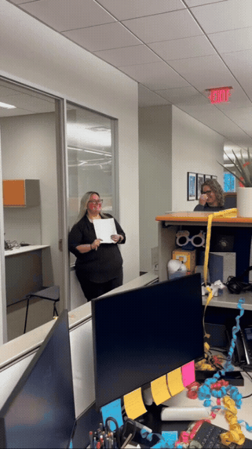 Jacqueline Ernst.gif