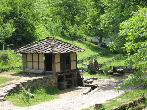 Dolapkinya