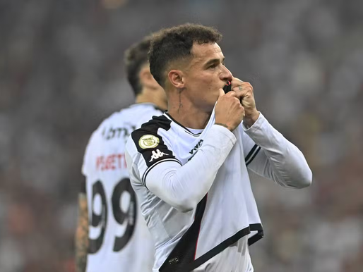 Coutinho celebra seu primeiro gol de volta ao Vasco e desabafa: "Recebi muitas críticas infundadas"