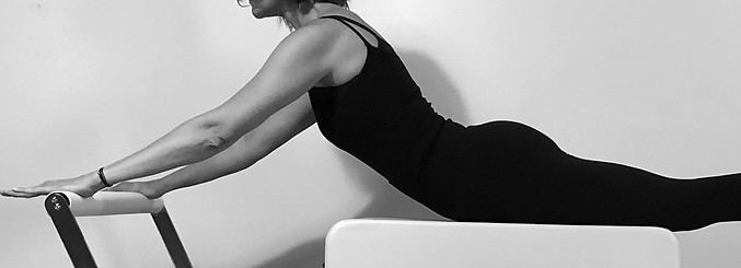 cisne no reformer pb_edited_edited.jpg