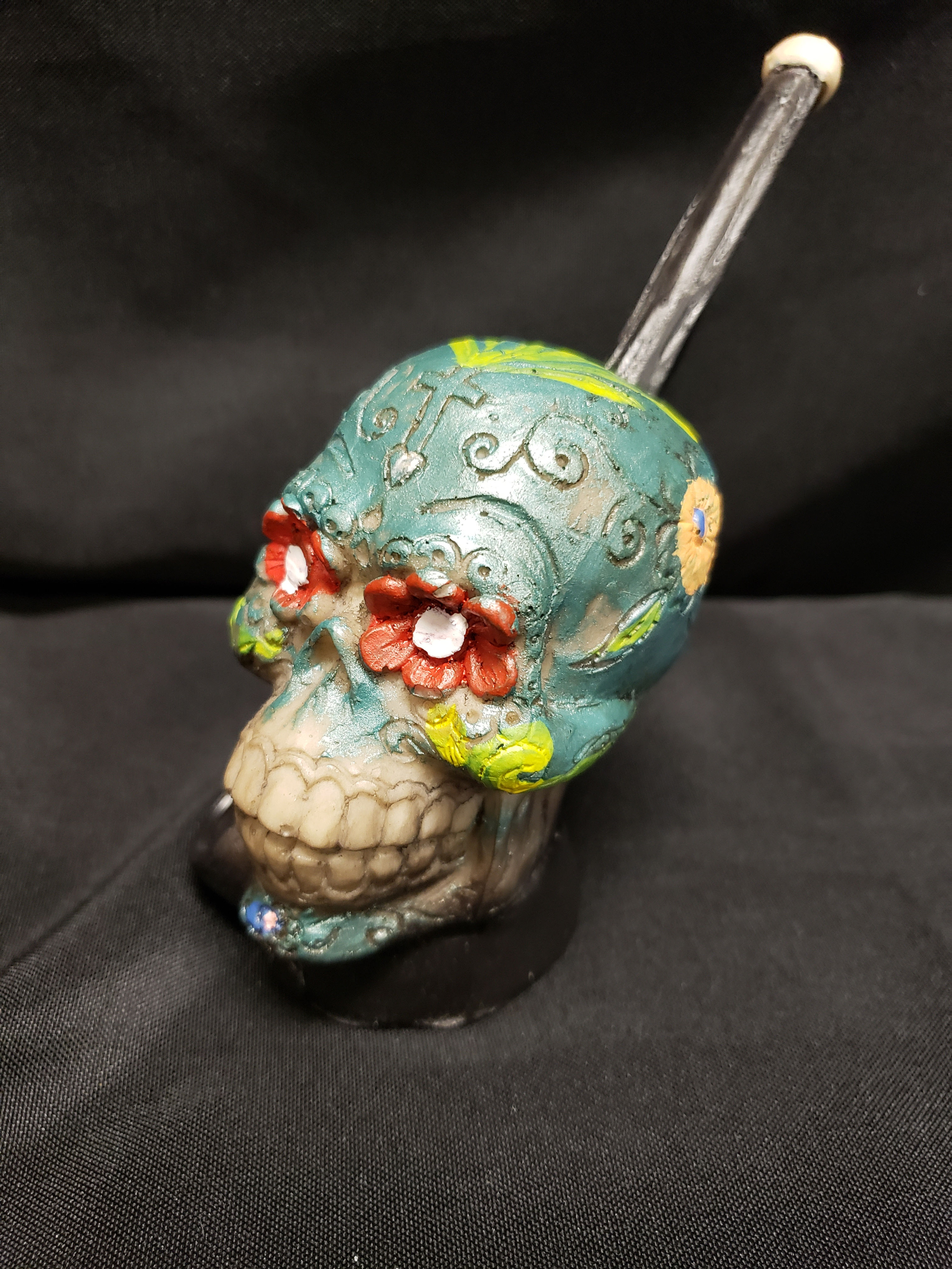 Peruvian Sugar Skull 💀 Pipe