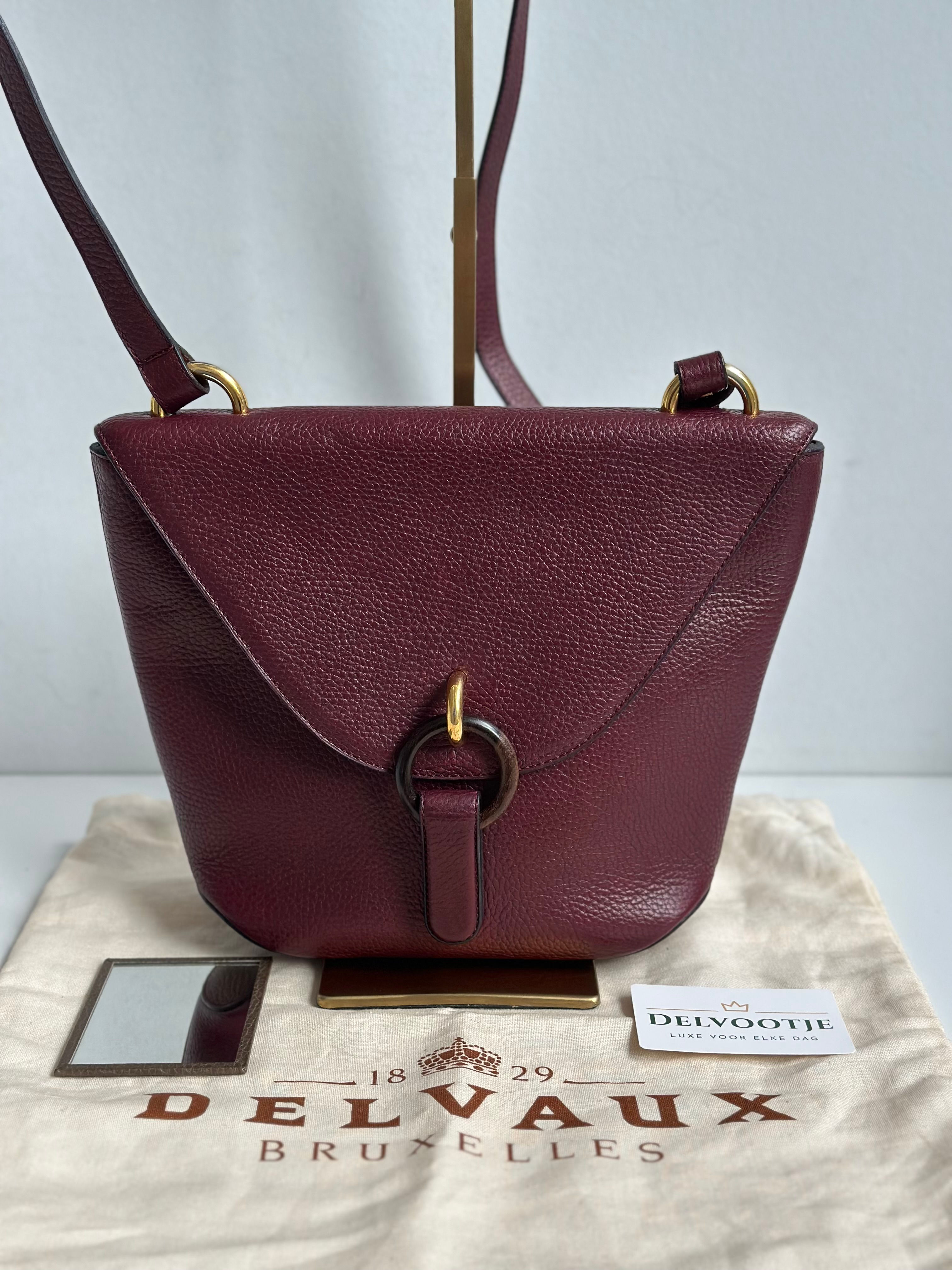 Delvaux Mimosa