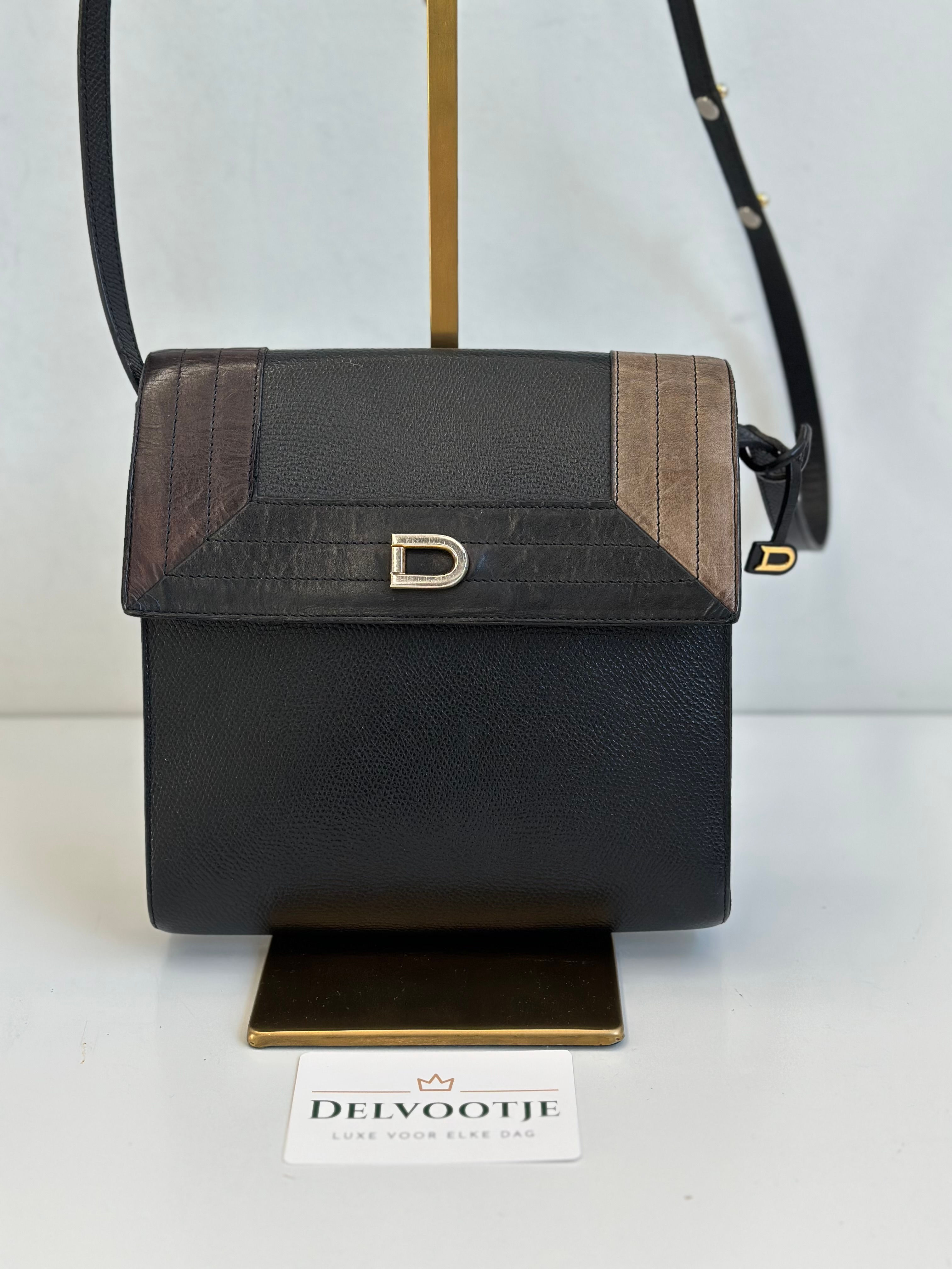 Delvaux vintage