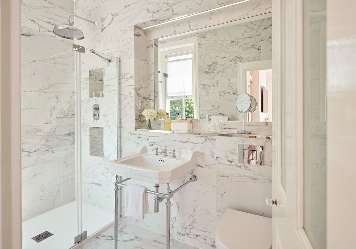 Hotel Bathroom