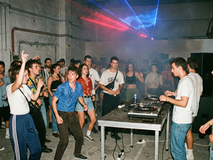 La Muerte de la Discoteca (y el nacimiento del "Post-Clubbing")