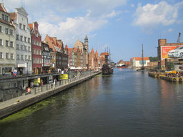 5_Gdansk_A View Of The Motlawa River And Targ Ryby (Fish Street).jpg