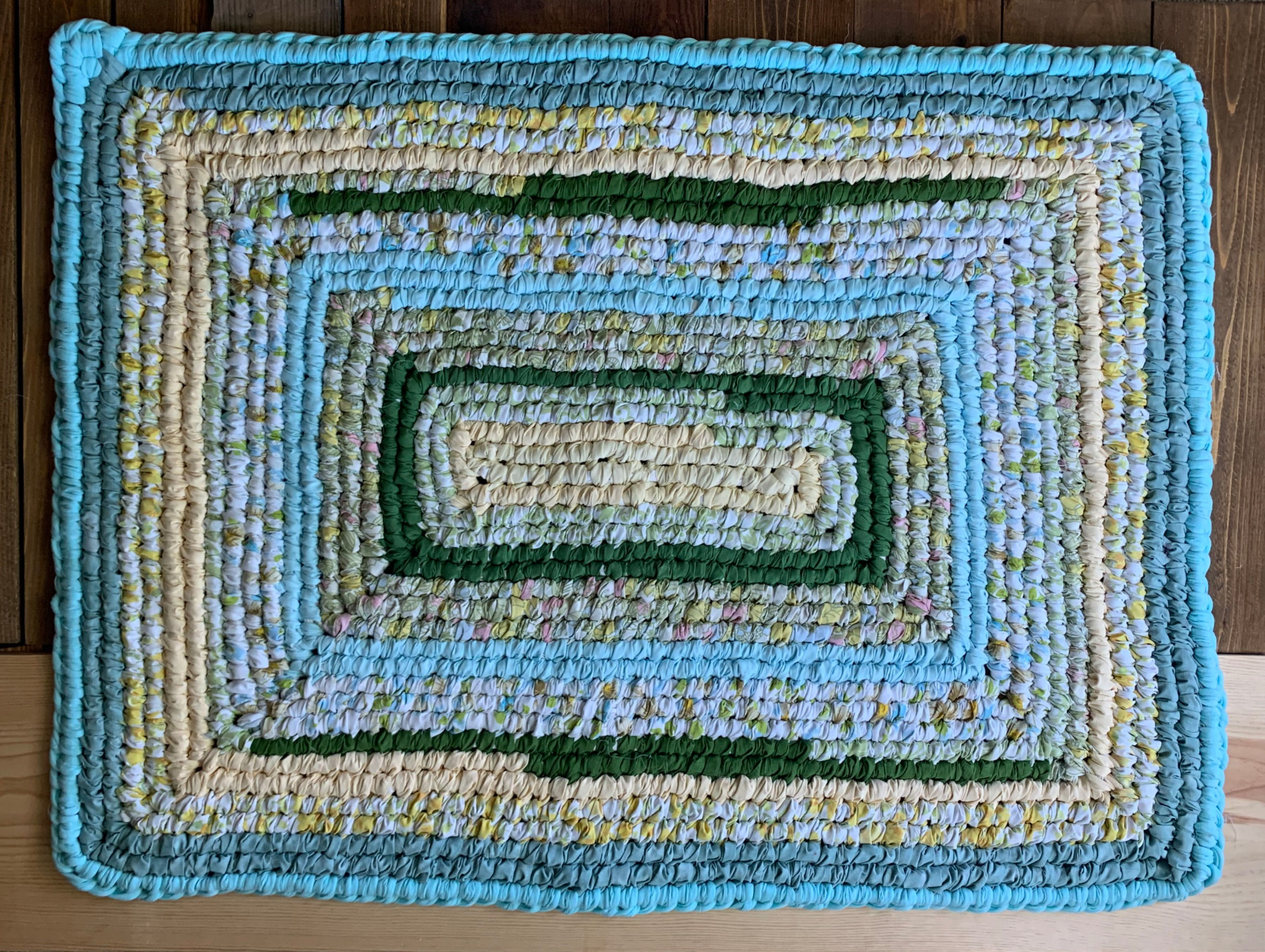 Amish Knot Rug 42" x 32"
