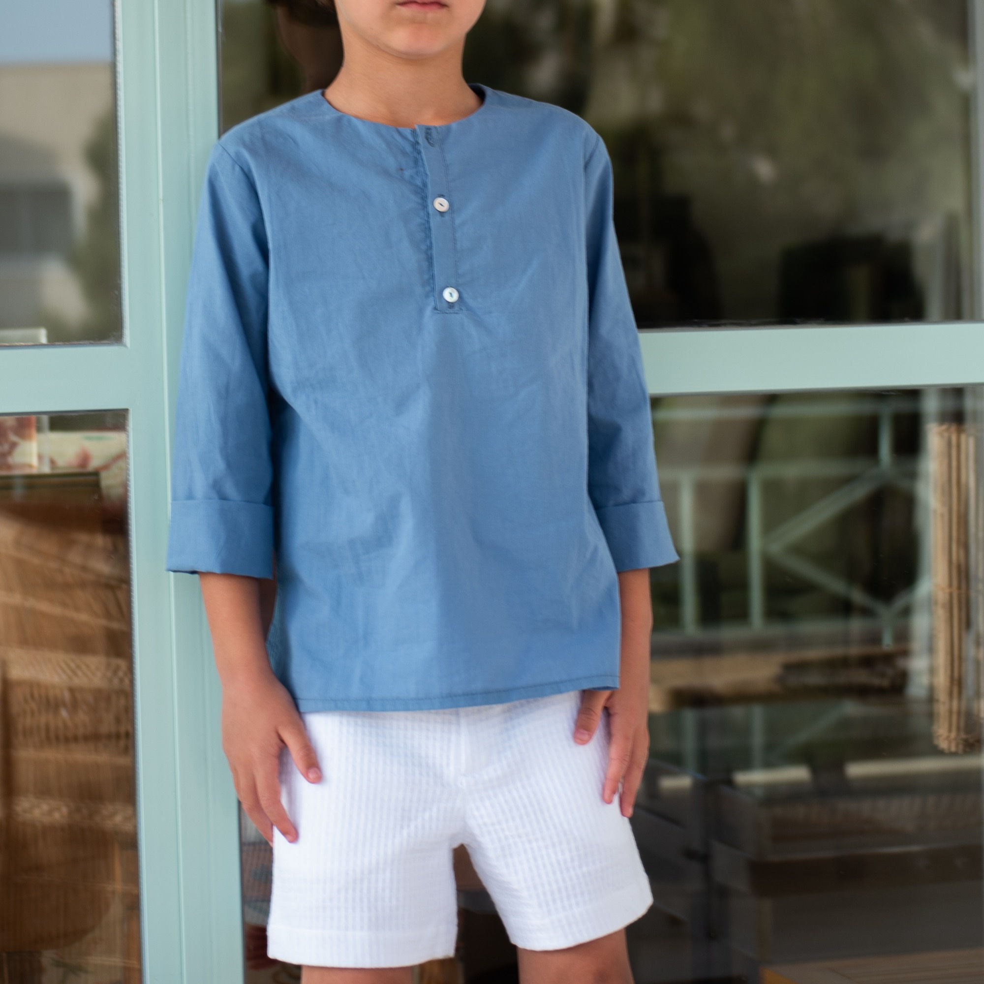 Short Tiger arpillera blanca