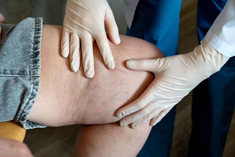 patient-receiving-knee-examination-by-healthcare-p-2026-03-25-09-59-29-utc.JPG