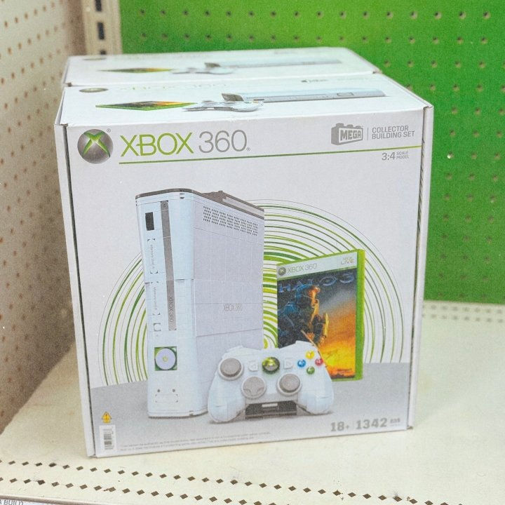 Thumbnail: MEGA Showcase Microsoft Xbox 360 Collector Building Set