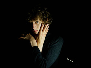 ELLiS-D shivers on new single Shakedown