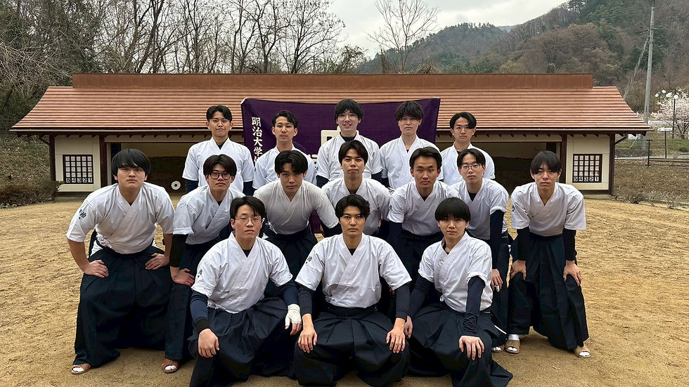 男子集合写真.jpg