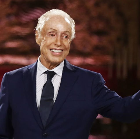 Addio a Renato Balestra. Lo stilista lascia marchio e atelier a figlie e nipote