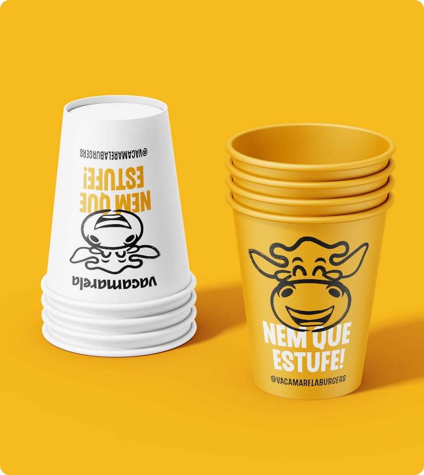 Design de copos personalizados da Vacamarela criado pela Pictom.