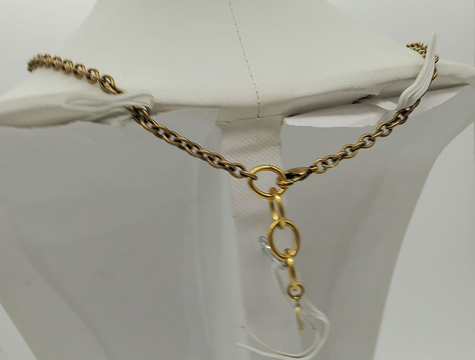 Thumbnail: Fan filigree and clay bee drop necklace 