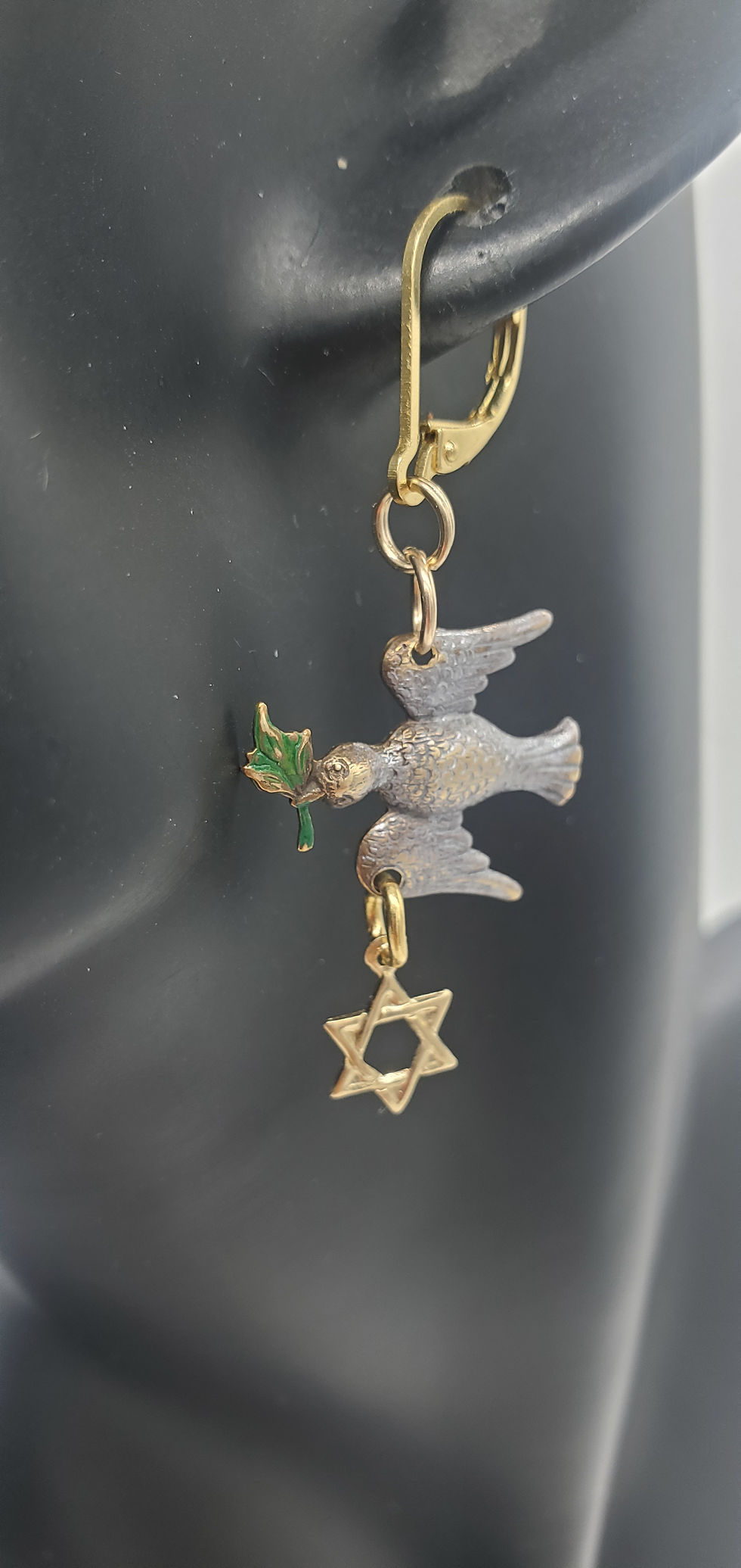 Thumbnail: Peace dove and Star of David gold earrings 