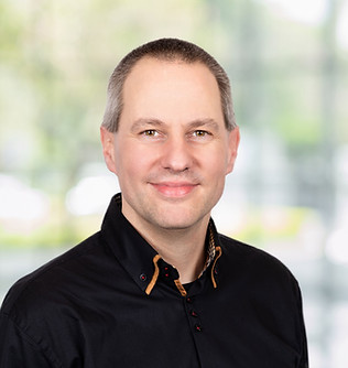 portretfoto UvA achtergrond.jpg