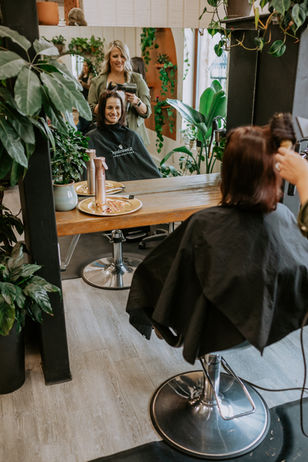 Hair and makeup artist Aliscia Morin in Banff Alberta