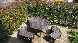 ガーデンテーブル