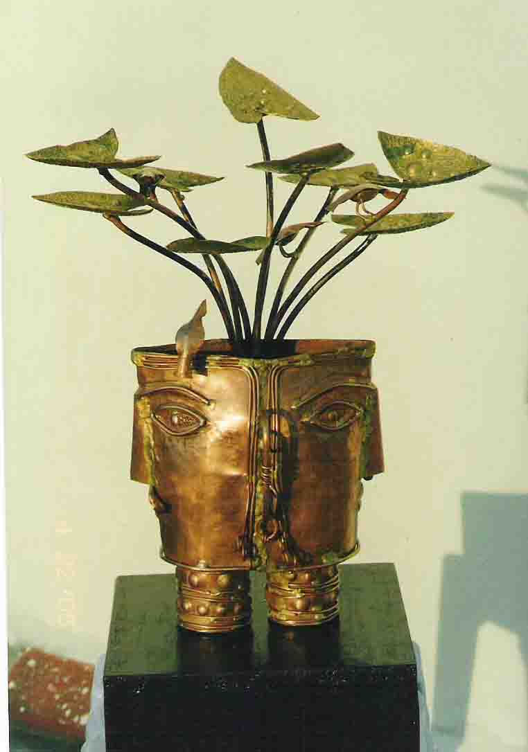 Couple heads with trees a birds copper welded n Brass 55x26x26 cms 2005.jpg