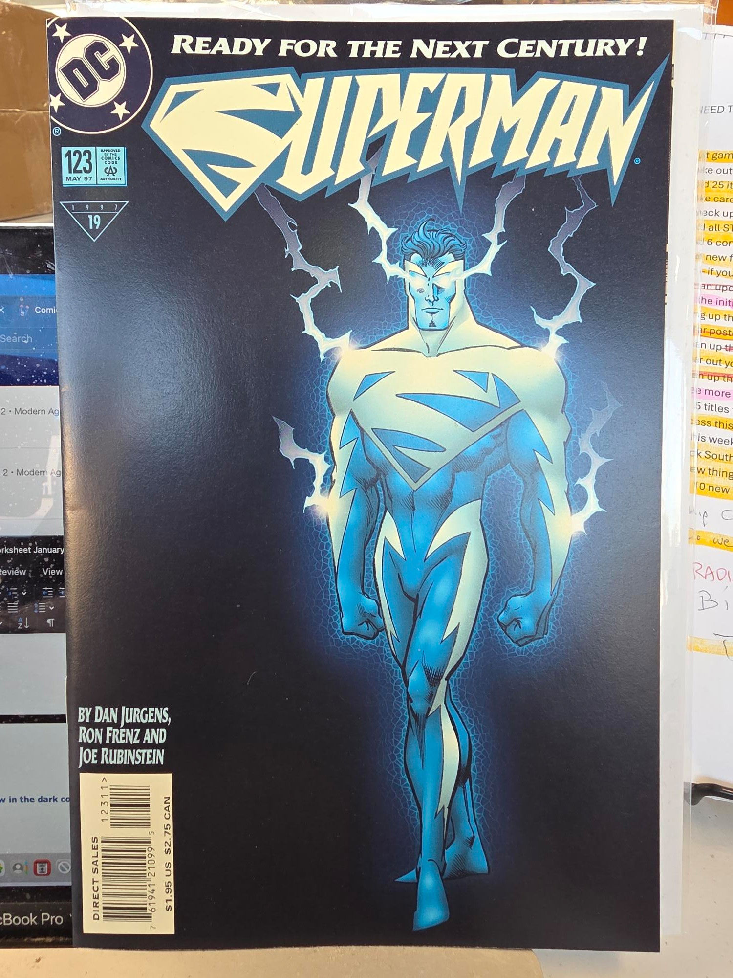 Superman #123 (DC Comics, 1997) Glow in the dark cover – 9.0 condition