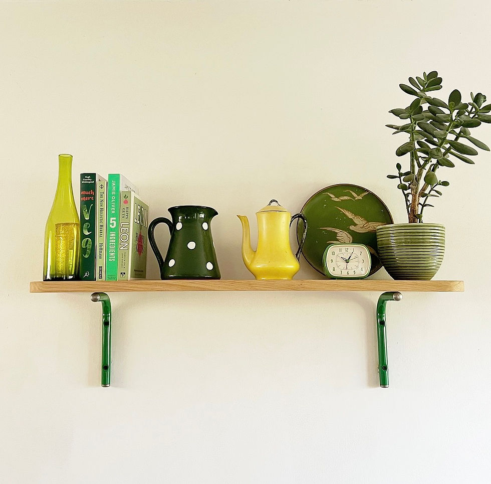 Thumbnail: Otter oak shelf with emerald green brackets