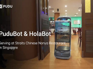 PuduBot & HolaBot is helping at Straits Chinese Nonya Restaurant